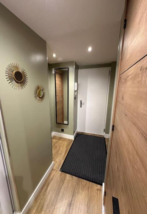 Le Briand Appartement 4Etoiles Nancy Thermal Cosy Avec Terrasse Wifi Extérieur photo