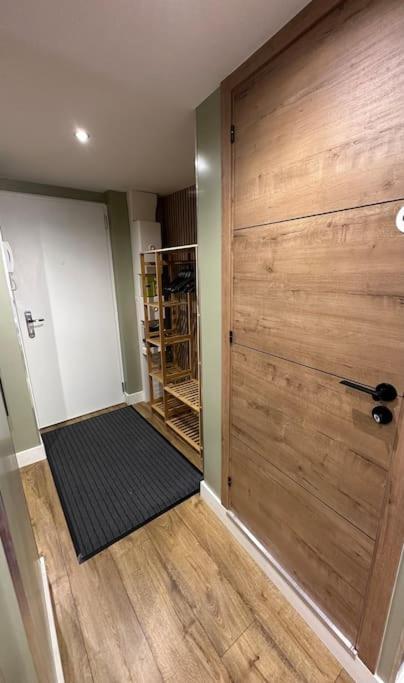 Le Briand Appartement 4Etoiles Nancy Thermal Cosy Avec Terrasse Wifi Extérieur photo